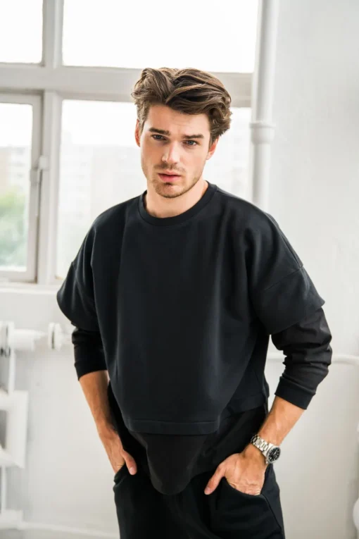 Bluza męska z warstwowymi rękawami - czarna