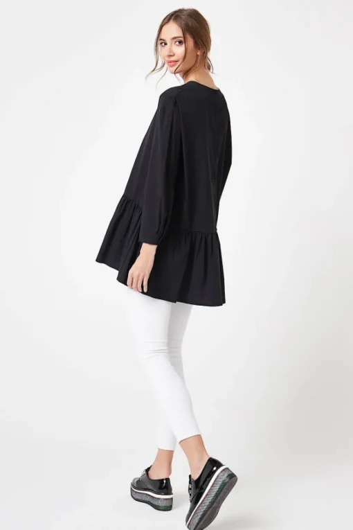 Bluza oversize zapinana z tyłu - czarna