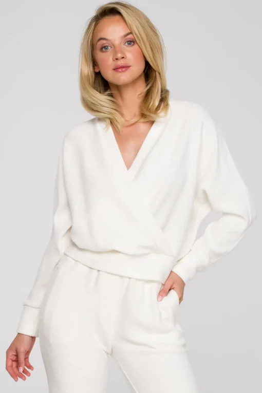 Bluza z kopertowym dekoltem - kremowa