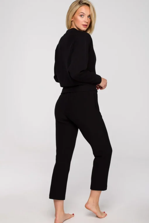 Bluza z kopertowym dekoltem - czarna
