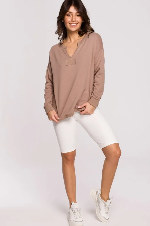 Bluza z wycięciem w dekolcie - cappuccino