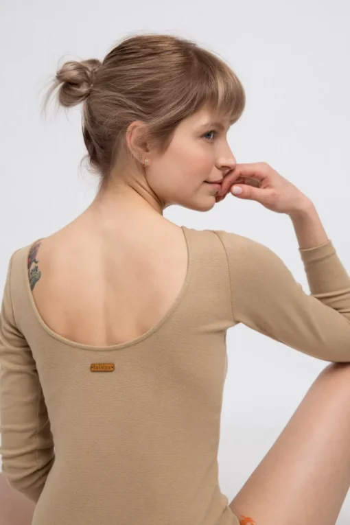 Body prążkowane z długimi rękawami - cappuccino