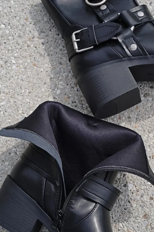 Buty do kostek na grubym niskim obcasie Abelia - czarne