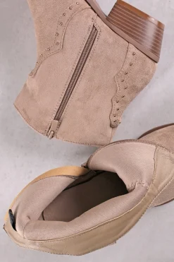 Buty do kostek na grubym obcasie Abner - beżowe