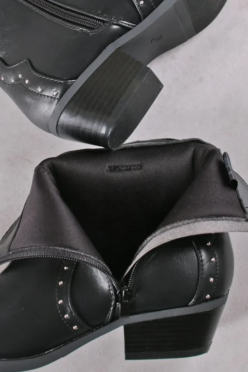Buty do kostek na grubym obcasie Arumia - czarne