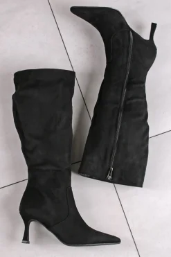 Buty na cienkim obcasie - czarne