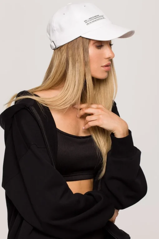 Czapka unisex z daszkiem i nadrukiem - biała