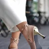Czółenka slingback na cienkim obcasie Laura - jasnobeżowe