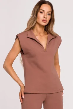 Elegancka bluzka z poduszkami na ramionach - czekoladowa
