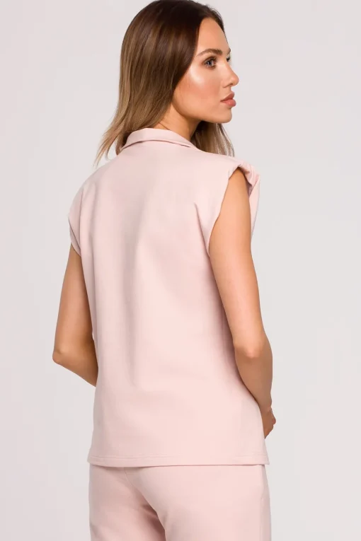 Elegancka bluzka z poduszkami na ramionach - cukierkowo-różowa