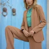 Elegancka marynarka bez zapięcia - beżowa