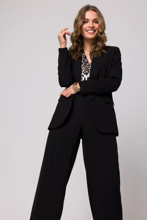 Elegancka marynarka bez zapięcia - czarna