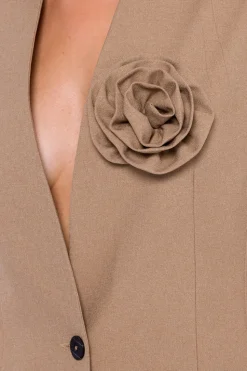 Elegancka marynarka damska bez kołnierza - beżowa