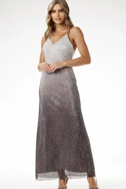 Elegancka sukienka cekinowa maxi na ramiączkach - srebrna