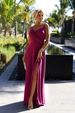 Elegancka sukienka maxi na ramiączkach - fuksja