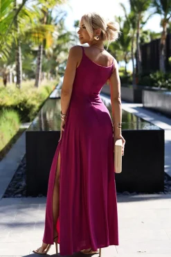 Elegancka sukienka maxi na ramiączkach - fuksja