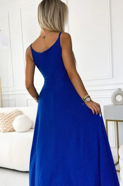 Elegancka sukienka maxi na ramiączkach - chabrowa z brokatem