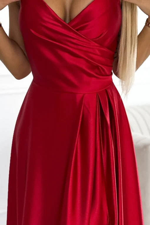 Elegancka sukienka maxi na ramiączkach - czerwona satynowa