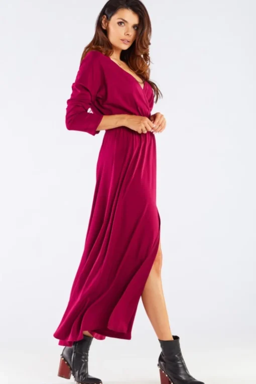Elegancka sukienka maxi z rozcięciem - bordowa