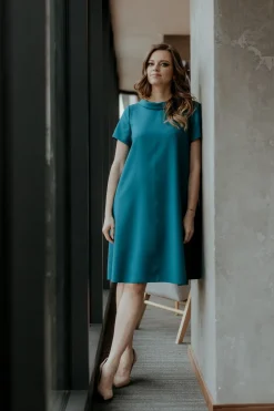 Elegancka sukienka trapezowa - szmaragdowa