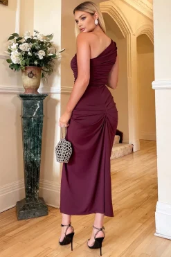 Elegancka sukienka z ozdobnym wiązaniem - śliwkowa