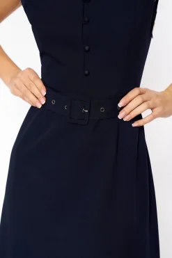 Elegancka sukienka z paskiem bez rękawów - granatowa