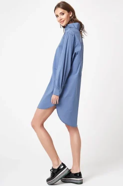 Koszulowa sukienka mini - jeansowa