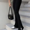 Legginsy damskie z rozcięciami na dole - czarne