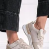Niskie sneakersy Crissie - beżowe