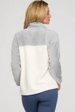 Pluszowa bluza z zamkiem - model 1