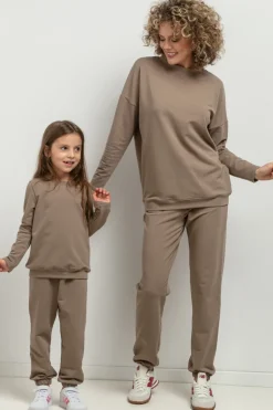 Prosta bluza ze stójką dla dziewczynki - cappuccino