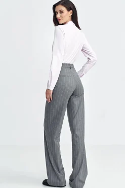 Spodnie bootcut z szerokimi nogawkami – szare