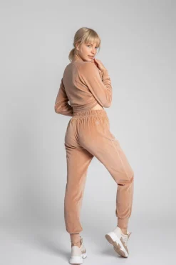 Spodnie typu jogger z weluru - beżowe