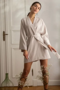 Sukienka kimono z paskiem - beżowa