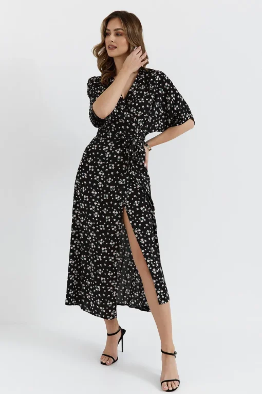 Sukienka maxi wiązana w pasie - model 8