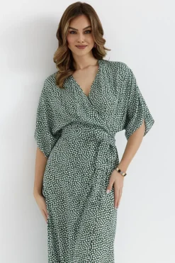 Sukienka maxi wiązana w pasie - model 1