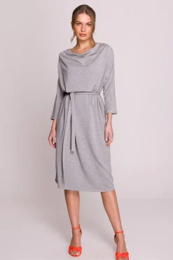 Sukienka oversize z paskiem w talii - szara