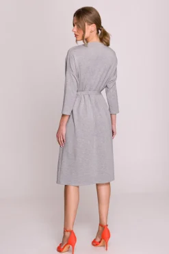 Sukienka oversize z paskiem w talii - szara
