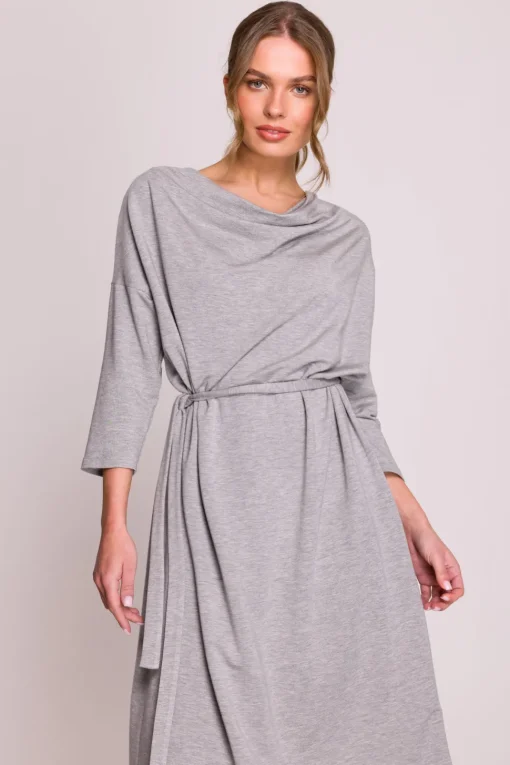 Sukienka oversize z paskiem w talii - szara