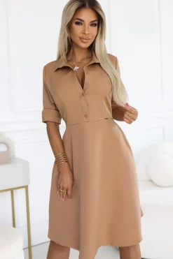 Sukienka rozkloszowana z kołnierzykiem - mocha mousse
