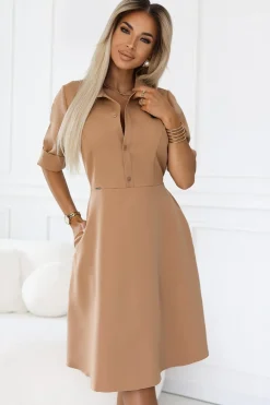 Sukienka rozkloszowana z kołnierzykiem - mocha mousse