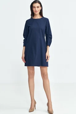 Sukienka trapezowa mini – granatowa