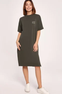 Sukienka t-shirtowa midi - militarno-zielona