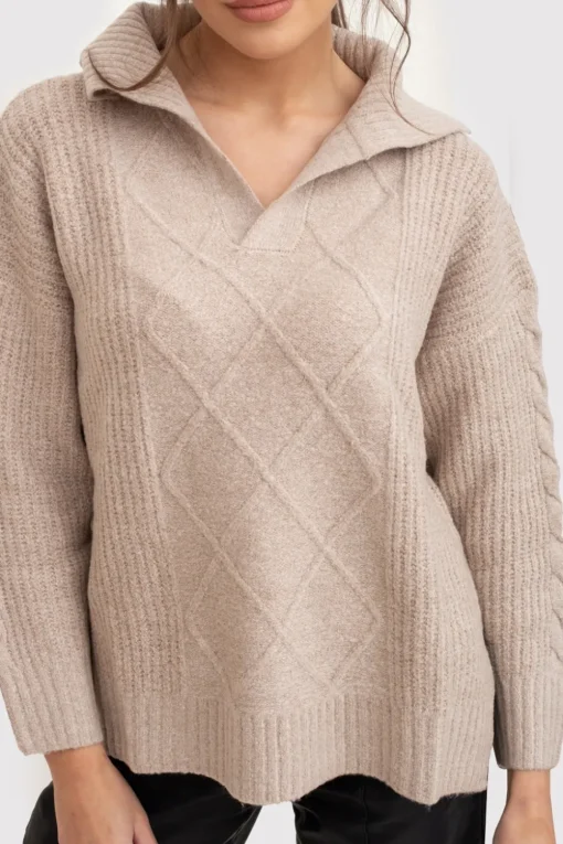 Sweter damski z kołnierzykiem - beżowy
