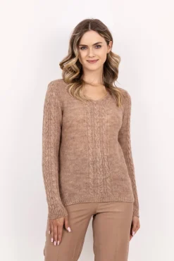 Sweter damski z warkoczami – mocca