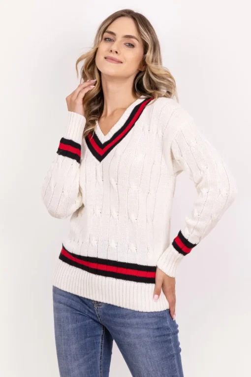 Sweter z ozdobnym dekoltem w serek - ecru-czerwony