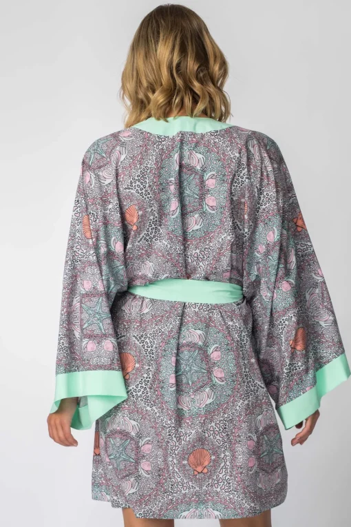 Szlafrok o kroju kimono z nadrukiem - model 3