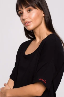 T-shirt oversize z okrągłym dekoltem - czarny