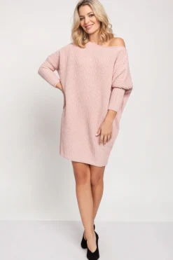 Tunika oversize odsłaniająca ramiona - różowa