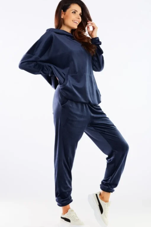 Welurowa bluza z kapturem - granatowa